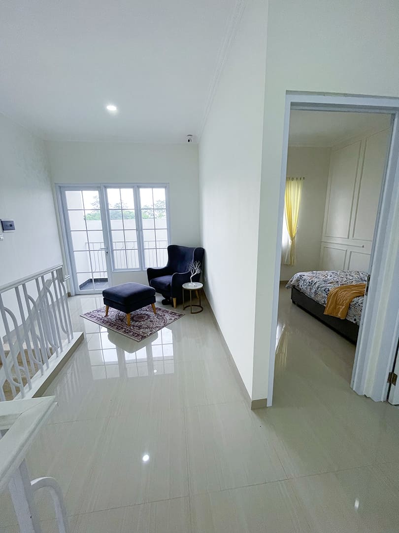 Rumah pondok cabe 2 lantai casa de ramos